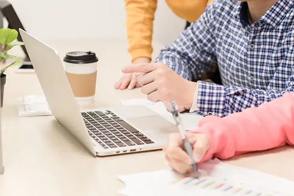 卫浴公司名片介绍文案